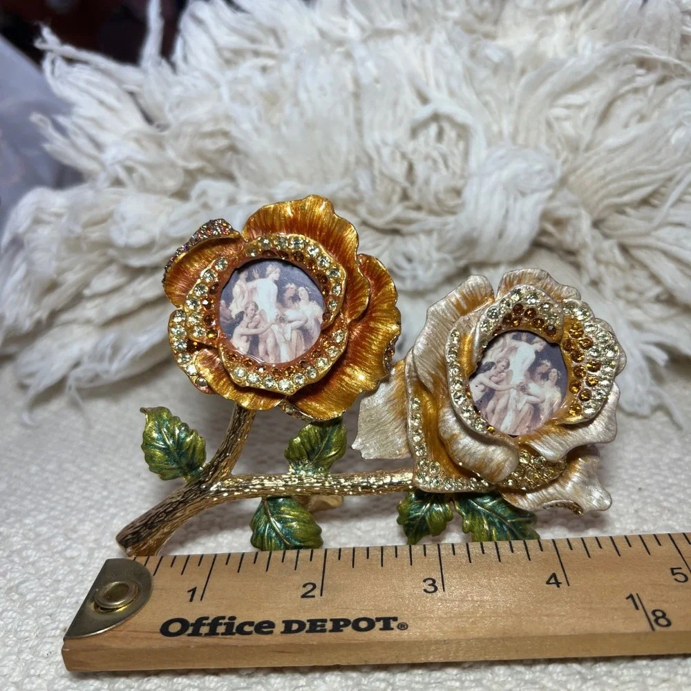Rucinni‎ Ornate Double Rose Picture Frame Rhinestone Vintage Style Gold Tone